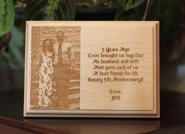 wood-anniversary-photo-plaque