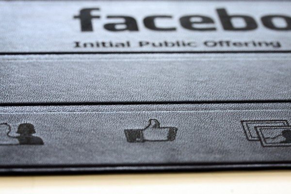 Facebook Smart Cover