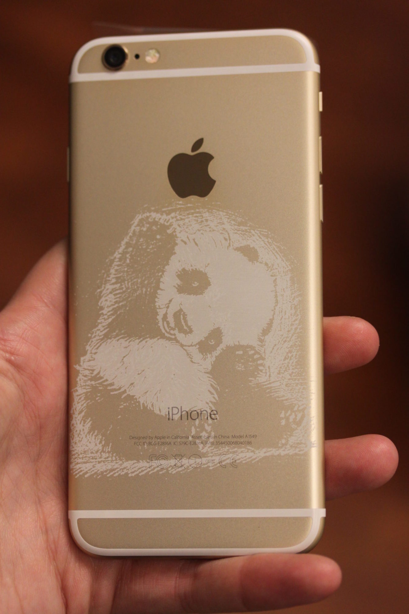 Engraving Apple's Gold iPads, iPhones, and MacBooks 3
