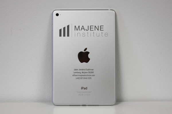 majeen ipad